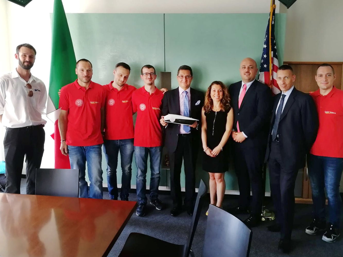 Scm Group und Cms, zusammen mit dem Team von Onda Solare, zu Besuch beim Italienischen Konsulat in Chicago