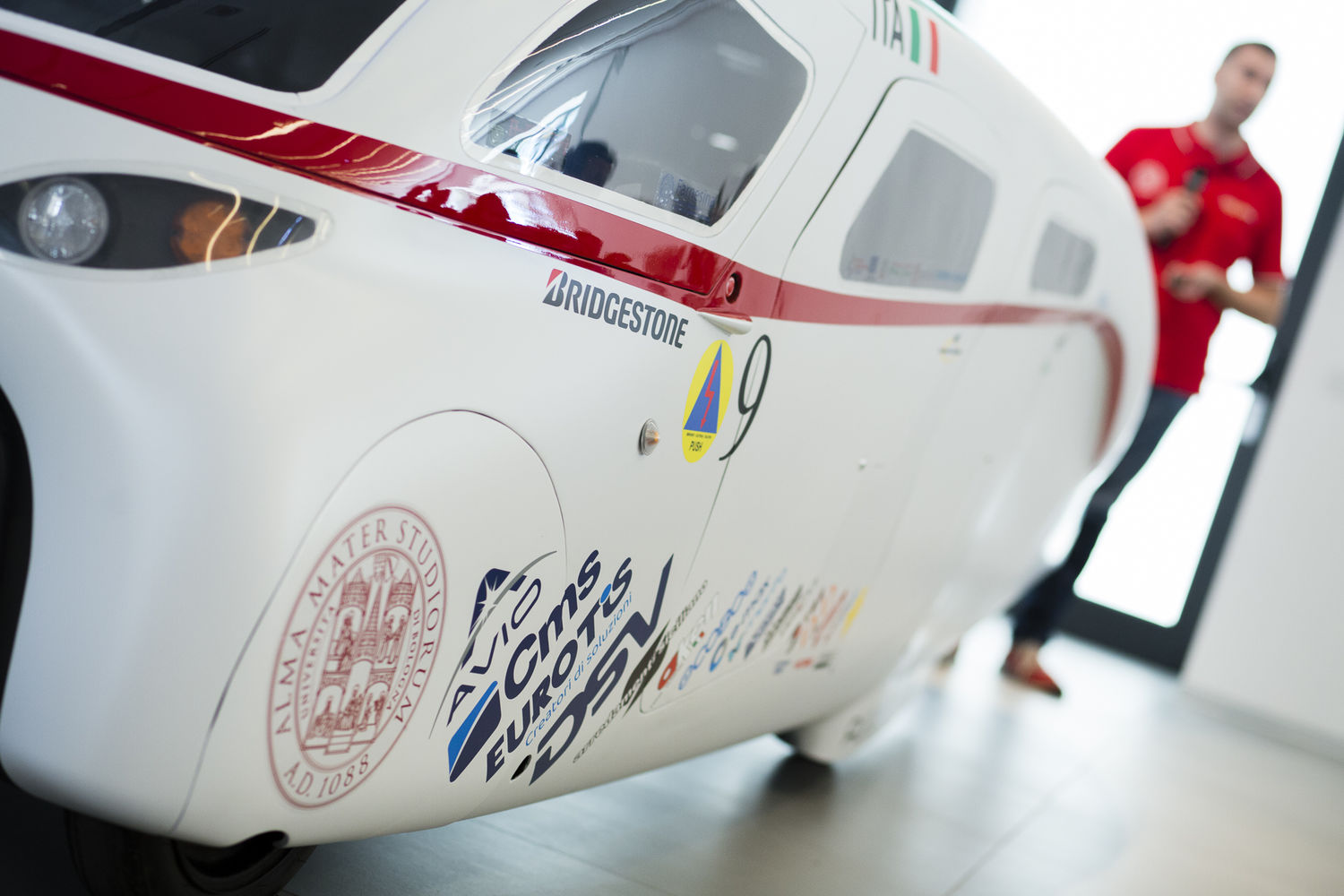 World Solar Challenge: the new Australian challenge for the Emilia 4 LT solar powered car is about to begin 