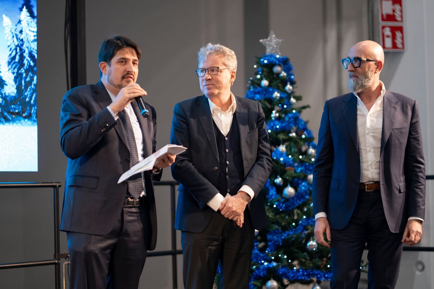 Scm Group toasts to Holiday Season with its employees  